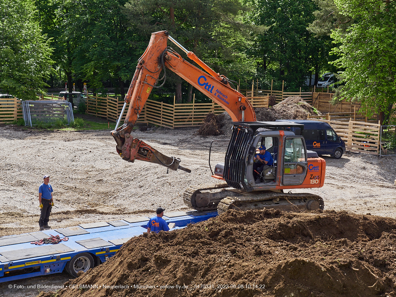 08.06.2022 - Baustelle zur Mütterberatung und Haus für Kinder